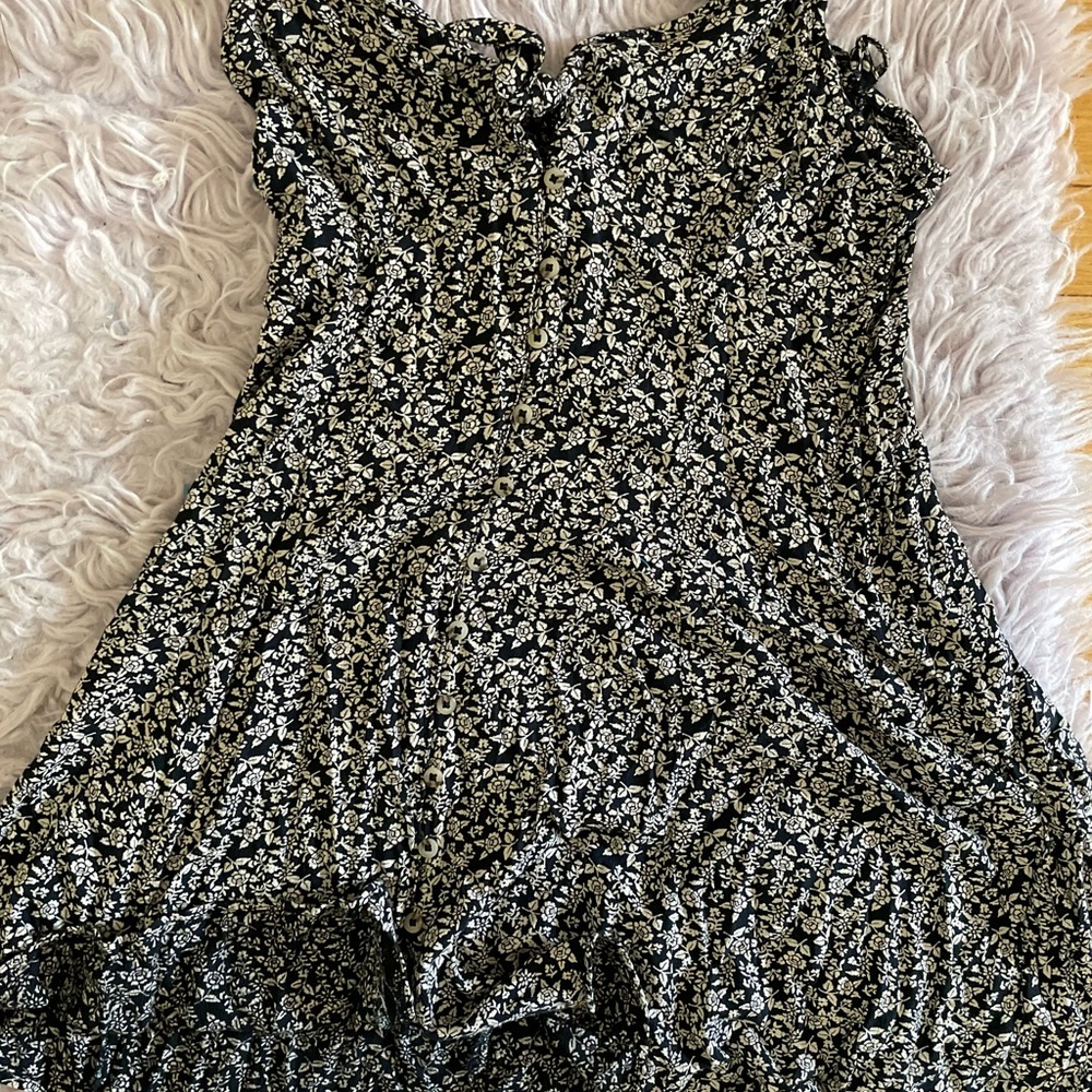 Very cute flower short dress